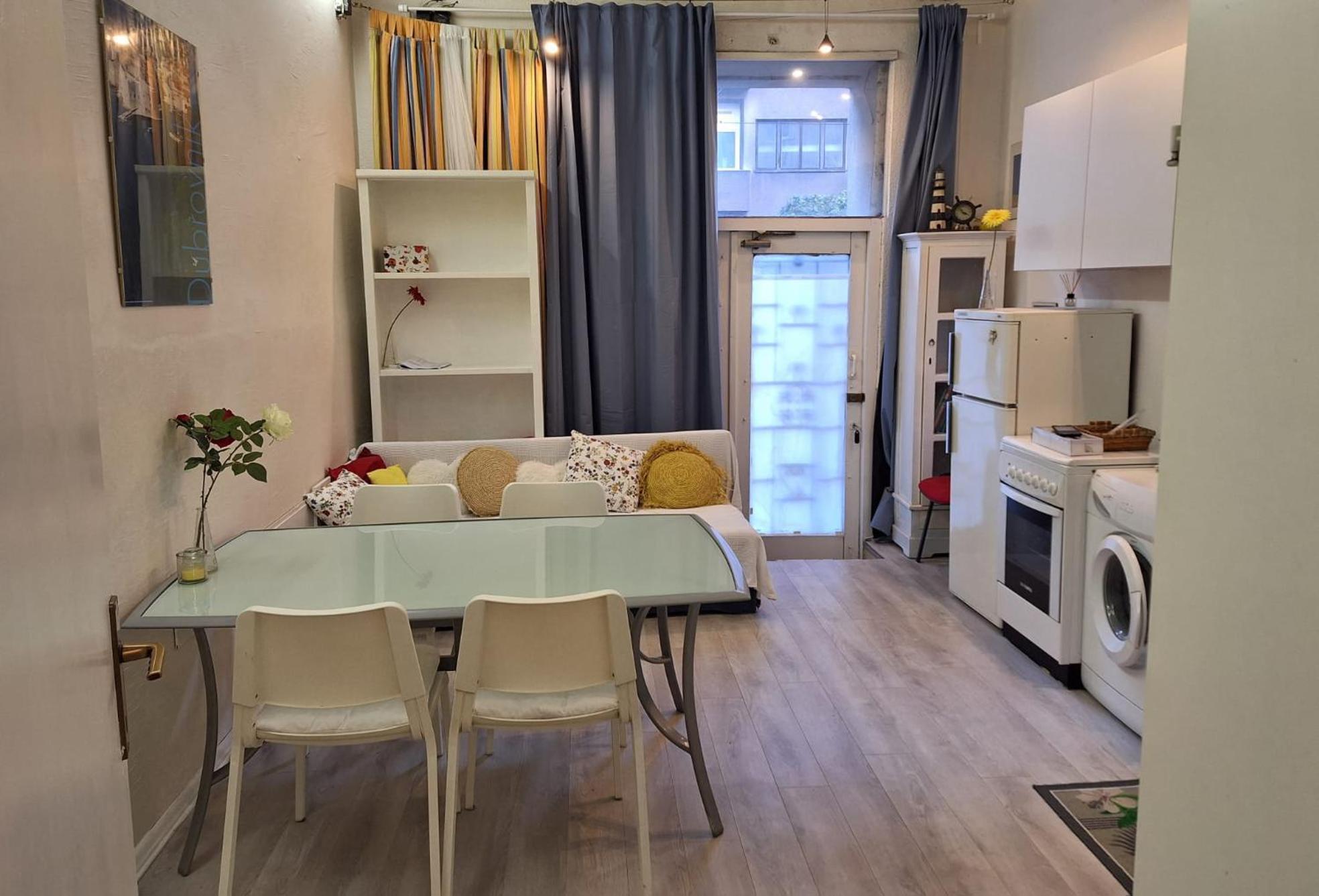 Apartment Youth Vita 자그레브 외부 사진